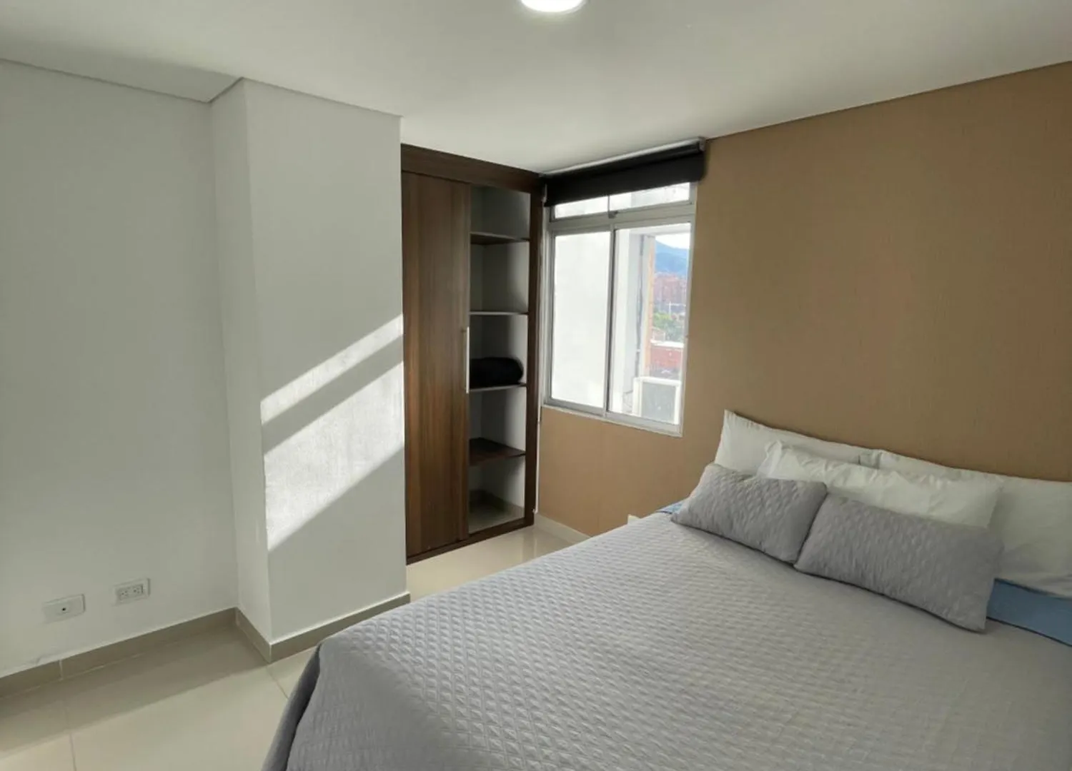 Ivanna Jumar Apartahotel Medellín