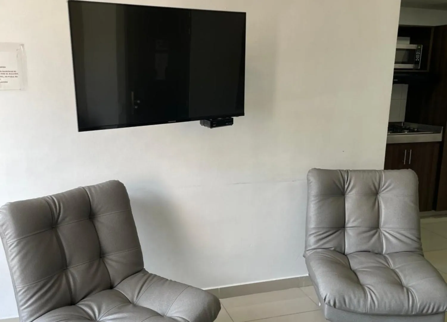 Ivanna Jumar Apartahotel Medellín