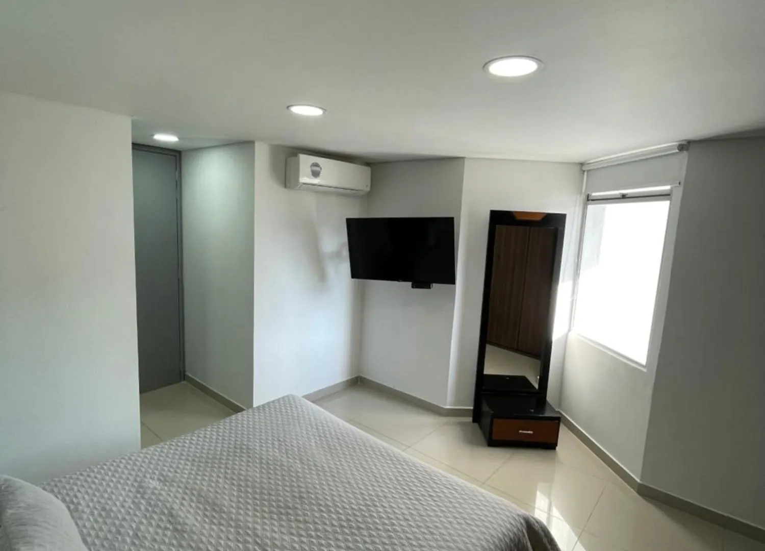 Ivanna Jumar Apartahotel Medellín